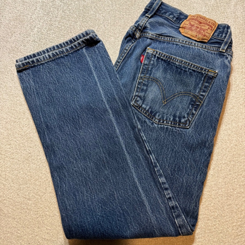 Levi's 501 Jeans Mens 32x30 Made in Haiti Faded Blue Button Fly Straight Leg